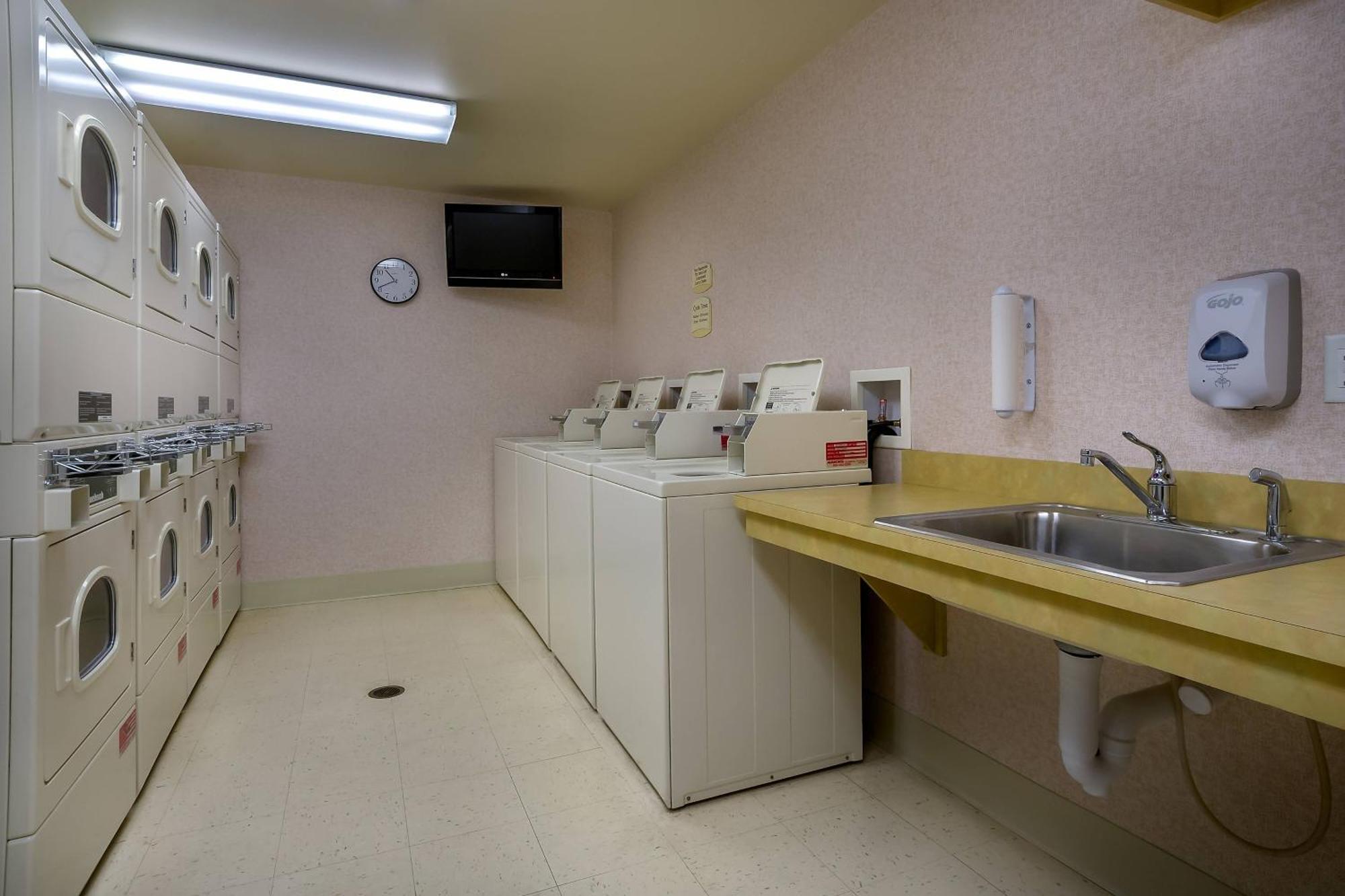 麦迪逊西/米德尔顿万豪居家酒店 外观 照片